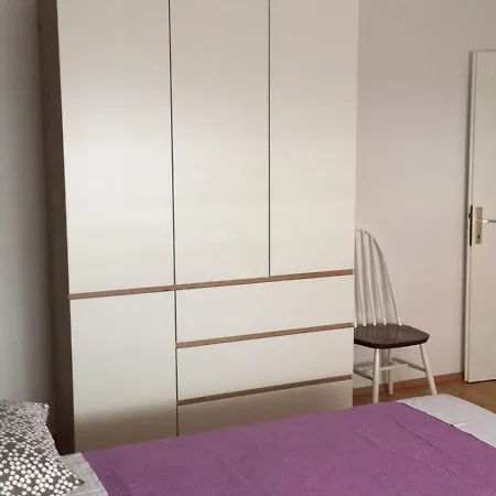 Alenka 公寓 *